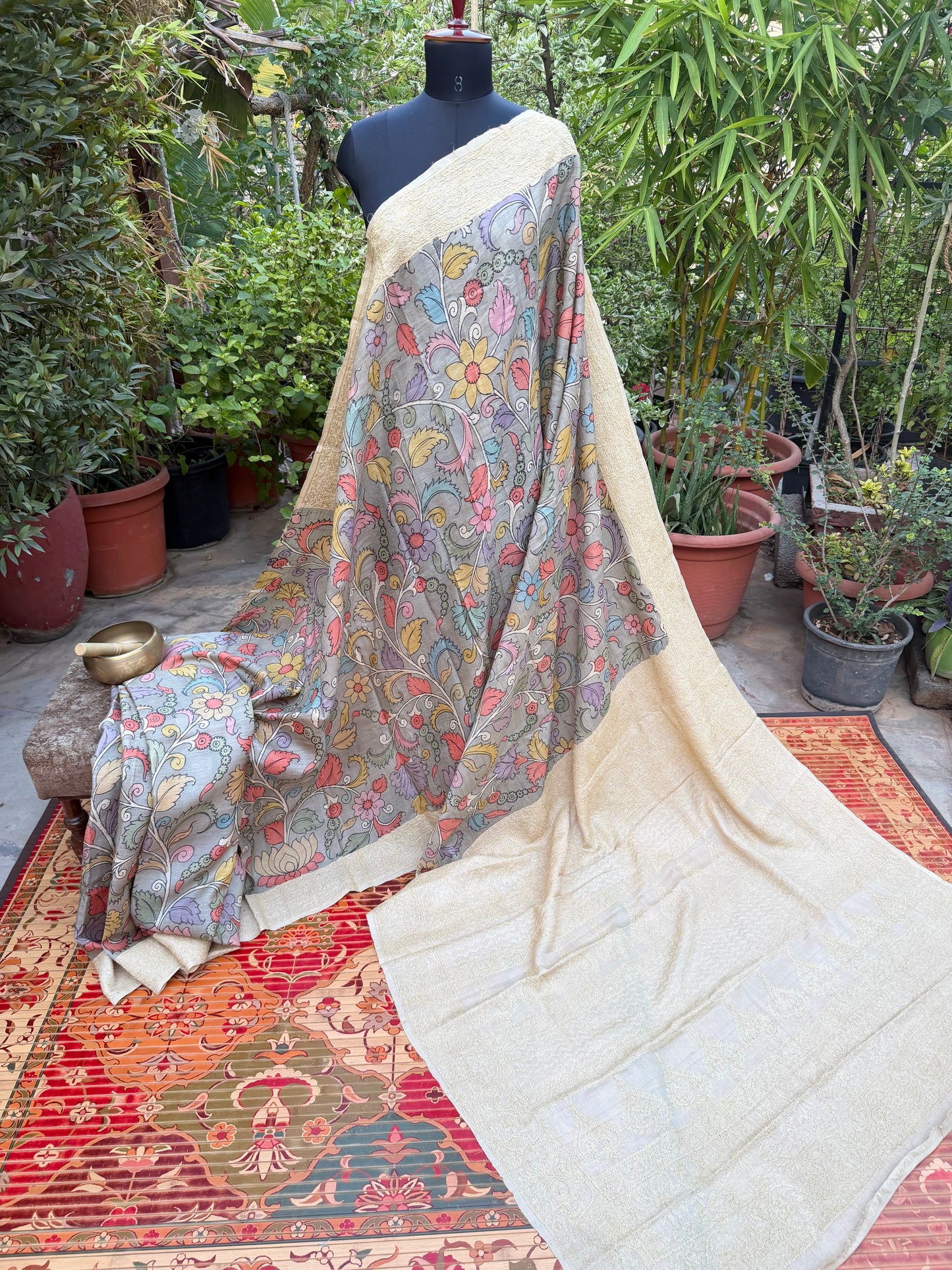 Tussar Chikankari X Penkalamkari