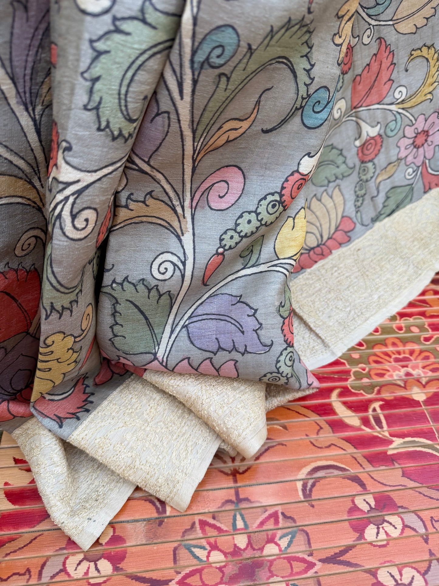 Tussar Chikankari X Penkalamkari