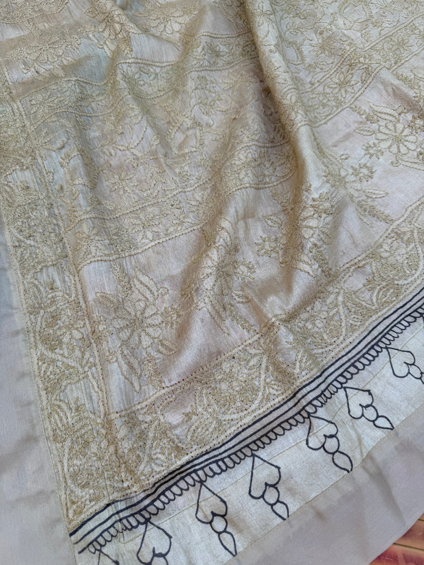 Pure silk tussar with Chikankari X Penkalamkari