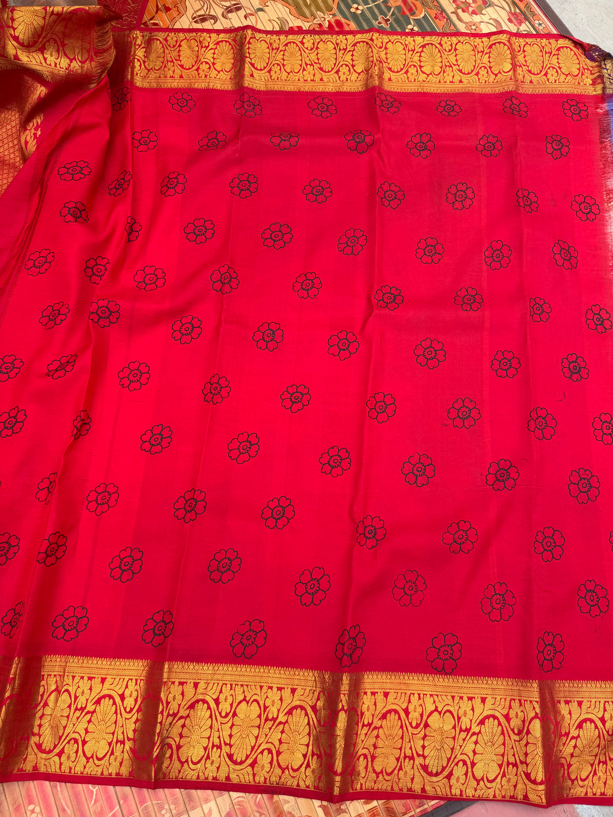 Pure Silk Hand Woven Kanchipattu With Penkalamkari saree