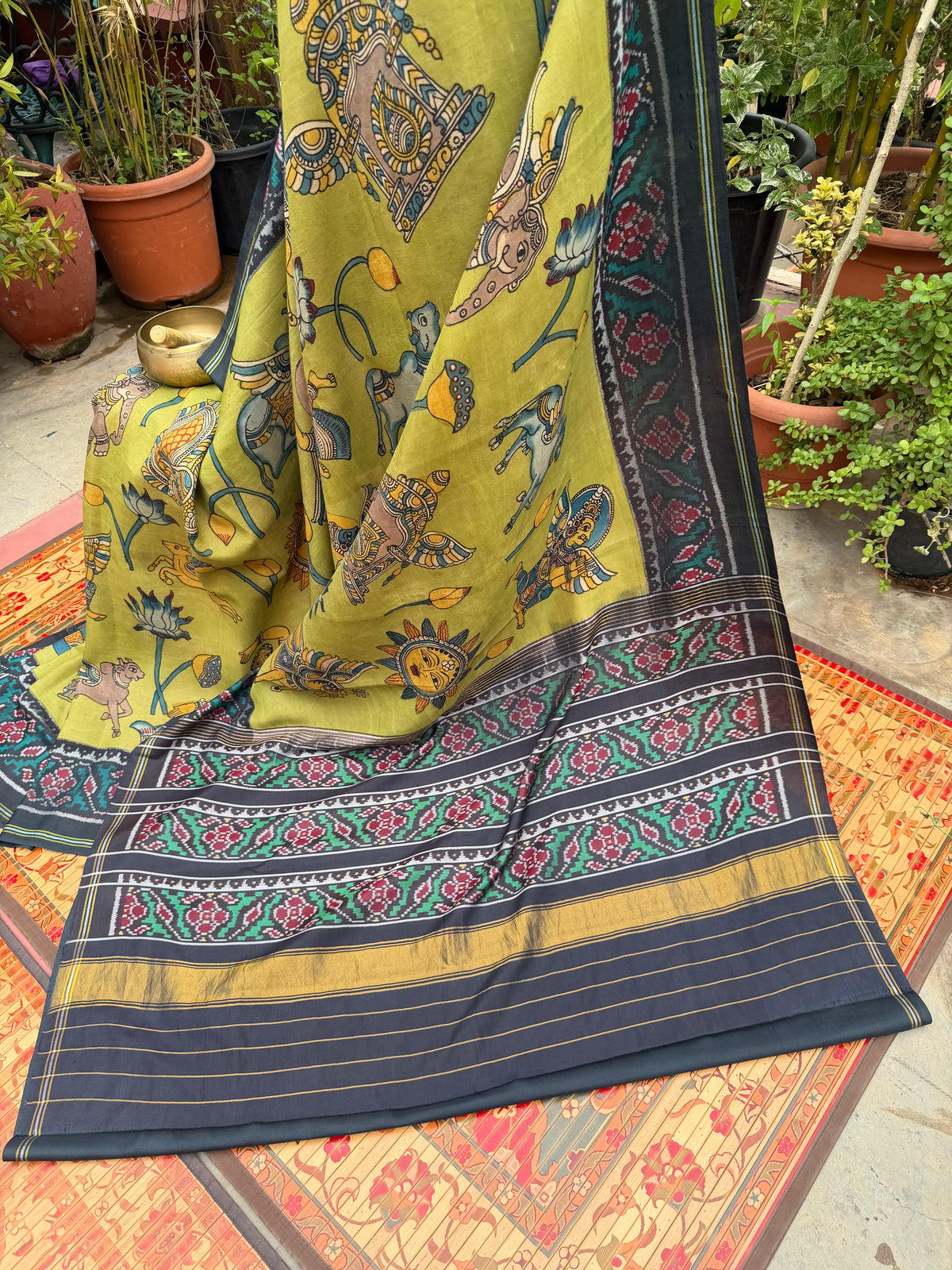 Handwoven Pure Silk Ikkat Patola With Penkalamakri saree