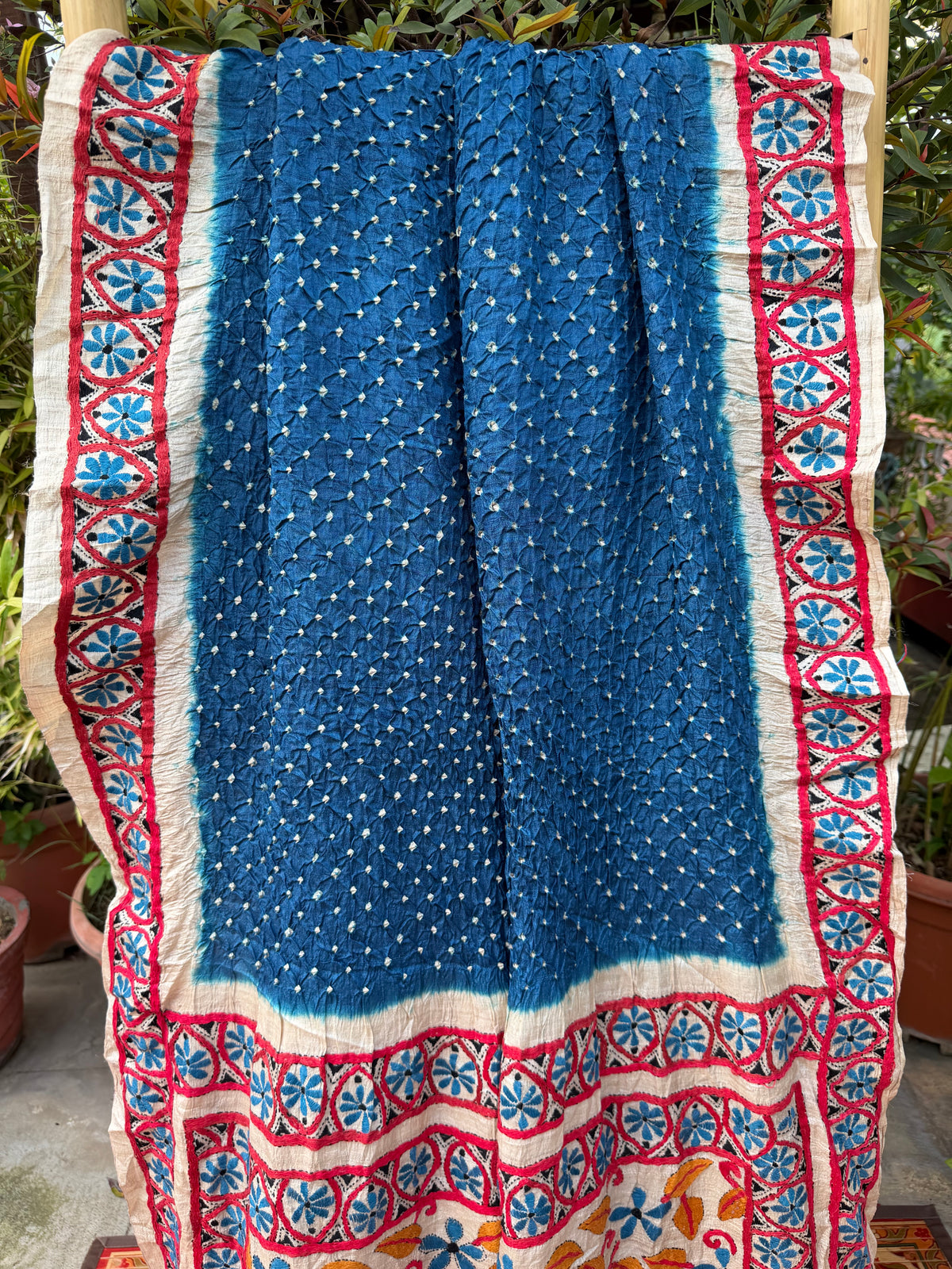 Tussar hand-knotted Bandhini with kantha embroidery