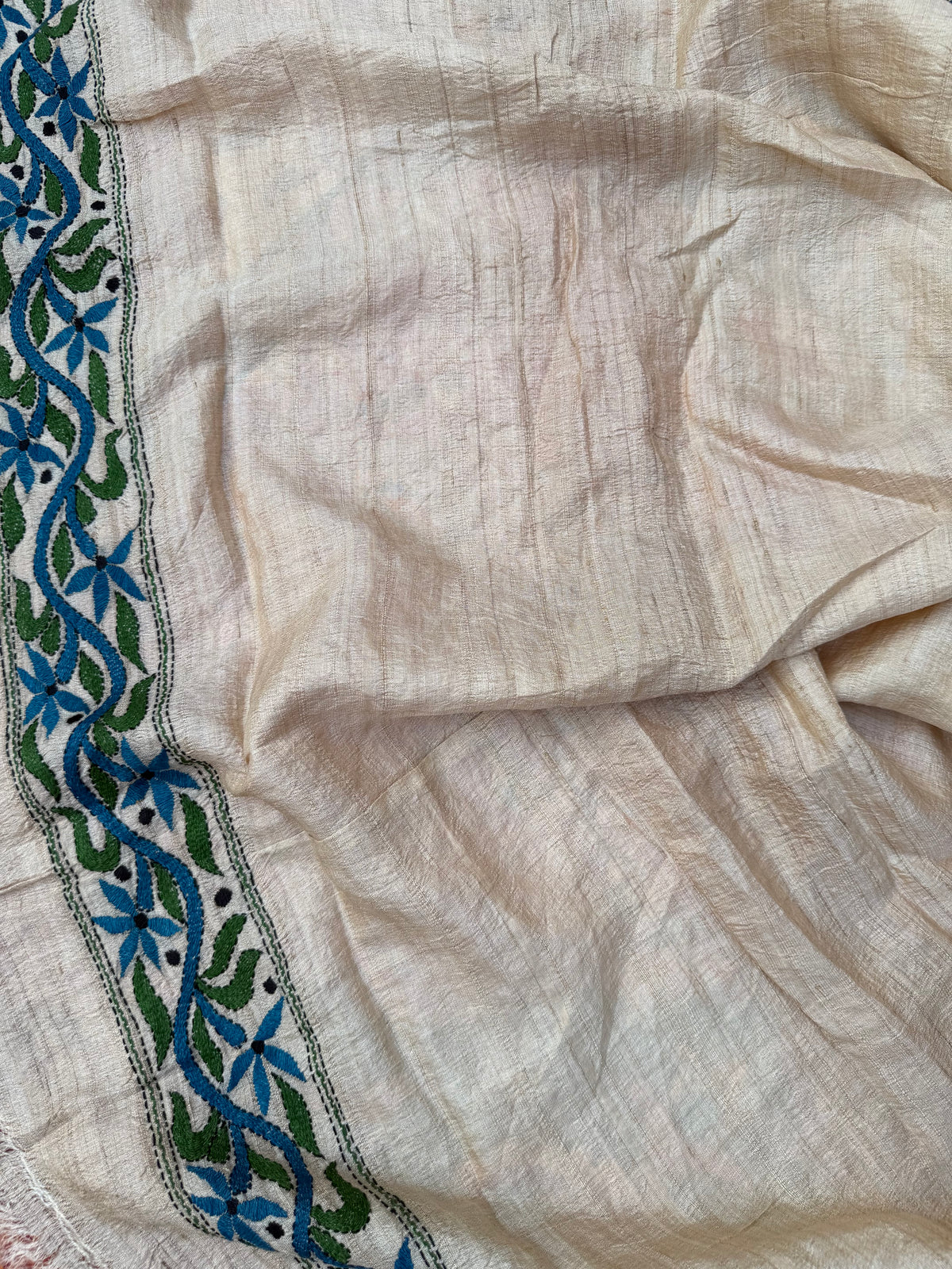 Tussar hand-knotted Bandhini with kantha embroidery