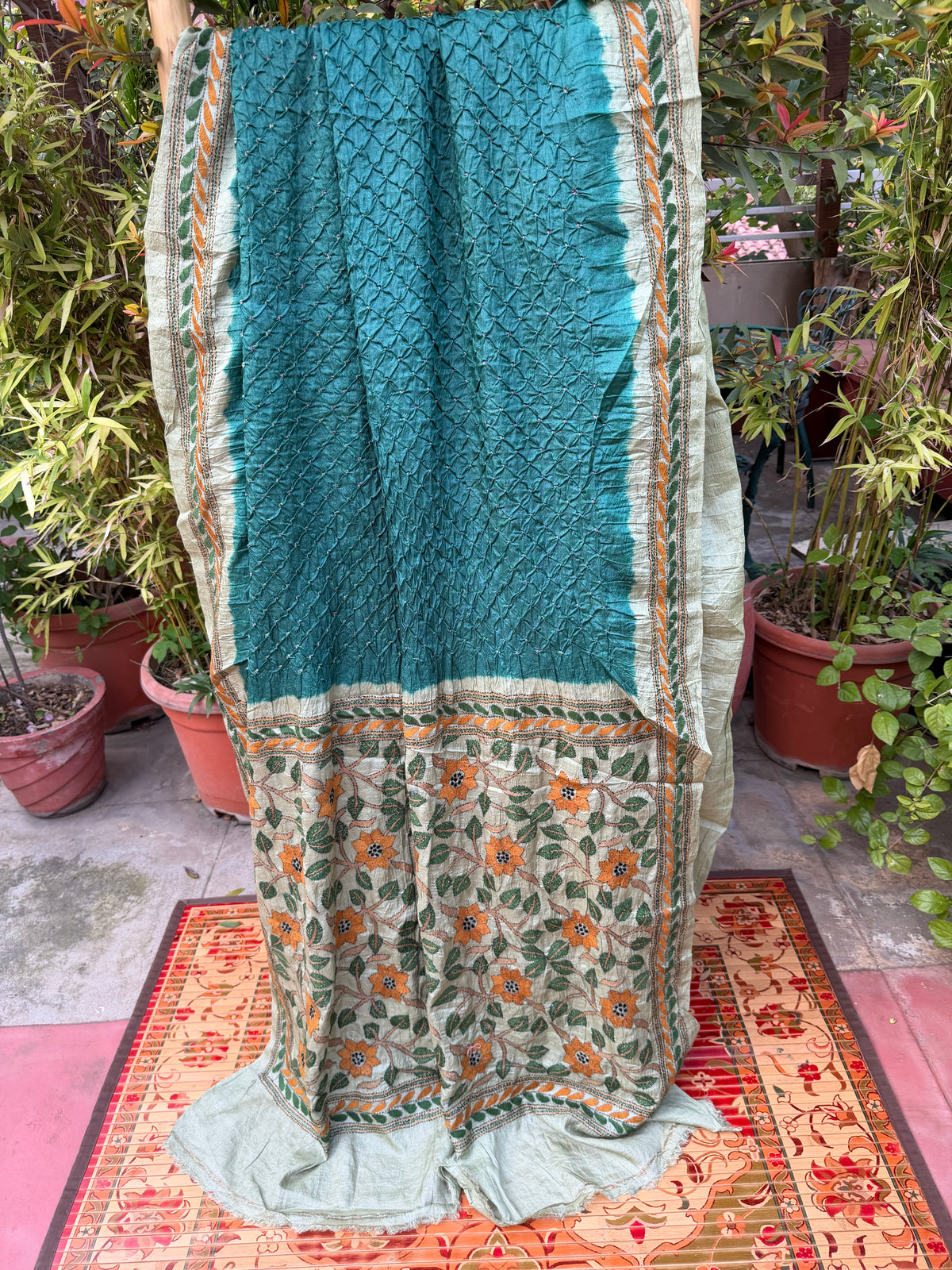Tussar hand-knotted Bandhini with kantha embroidery