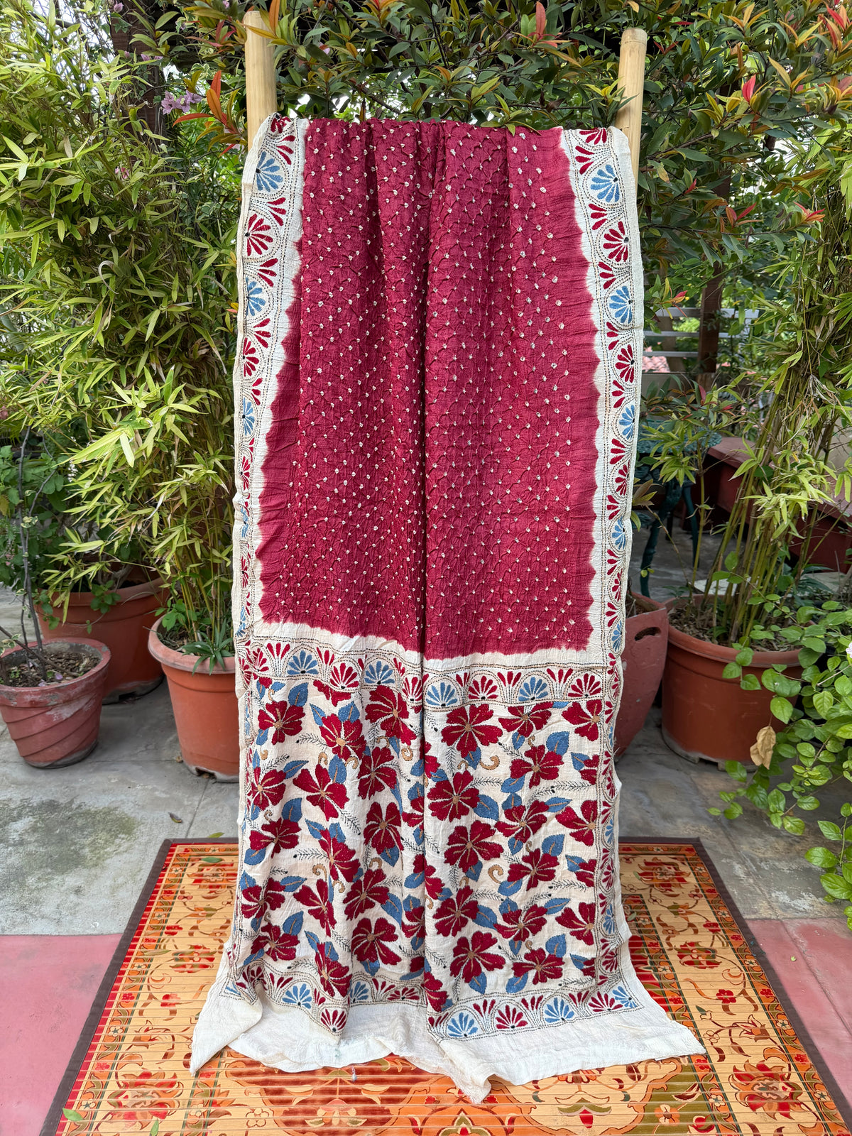 Tussar hand-knotted Bandhini with kantha embroidery