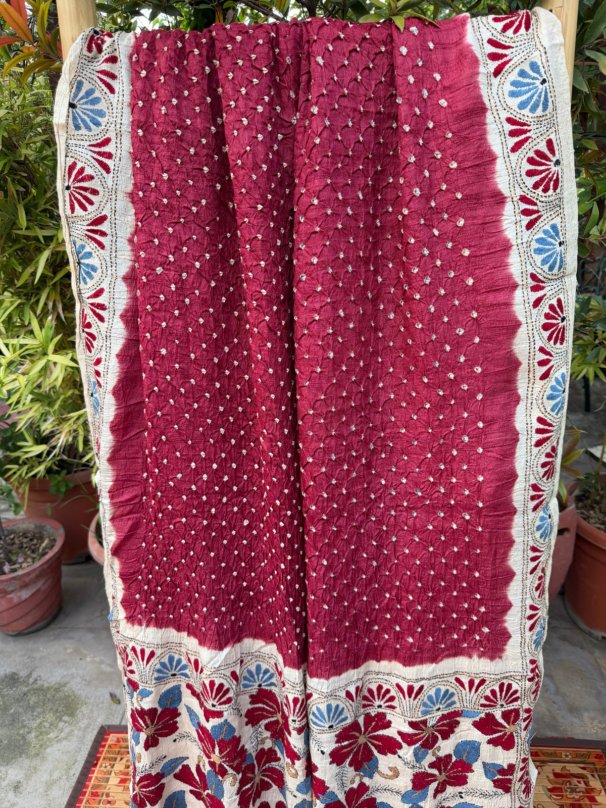 Tussar hand-knotted Bandhini with kantha embroidery