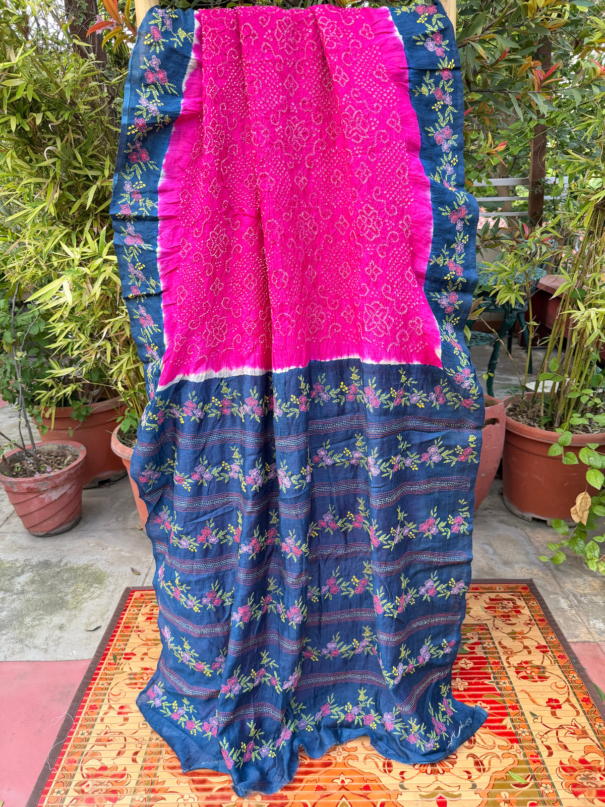 Tussar hand-knotted Bandhini with kantha embroidery