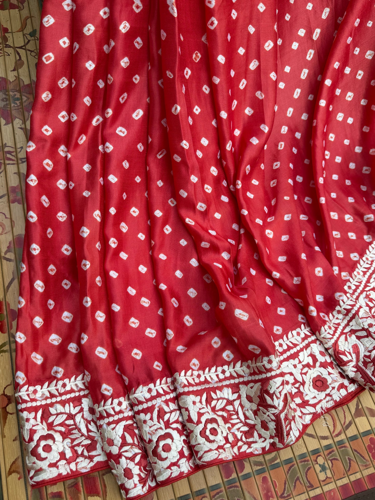 Gajji silk bandini with machine embroidery saree