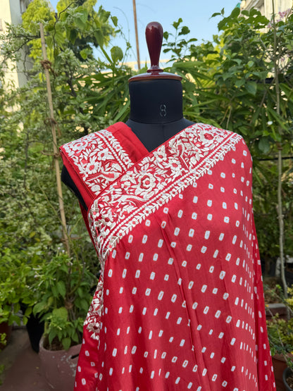 Gajji silk bandini with machine embroidery saree
