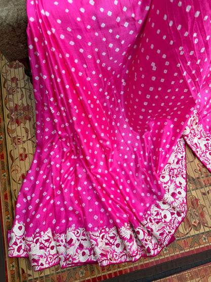 Gajji silk bandini with machine embroidery saree