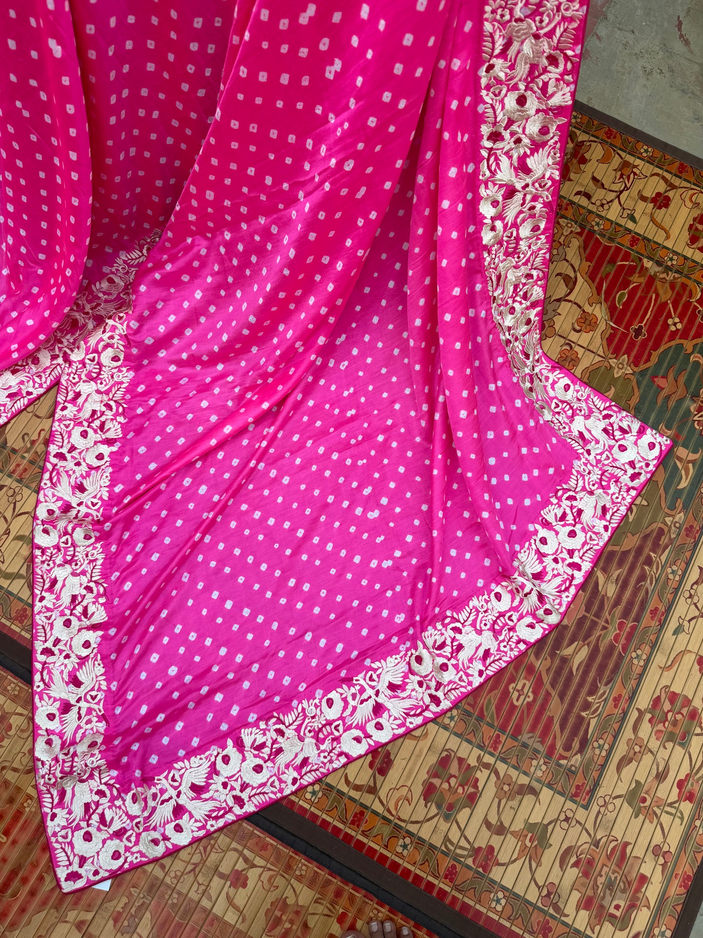 Gajji silk bandini with machine embroidery saree